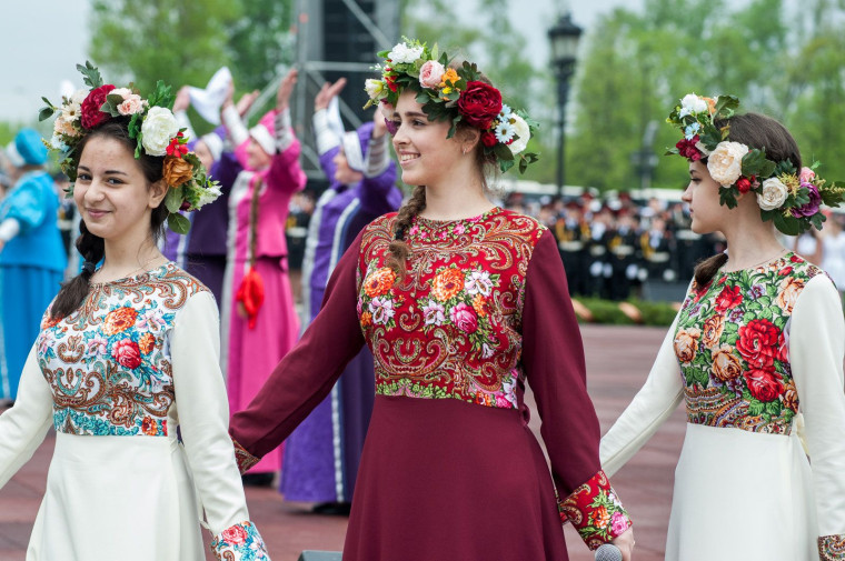 IV Международного фестиваля культурно-исторического наследия «Дружба народов – Единство России»V Юбилейный фестиваль. IV Международного фестиваля культурно-исторического наследия «Дружба народов – Единство России»V Юбилейный фестиваль.